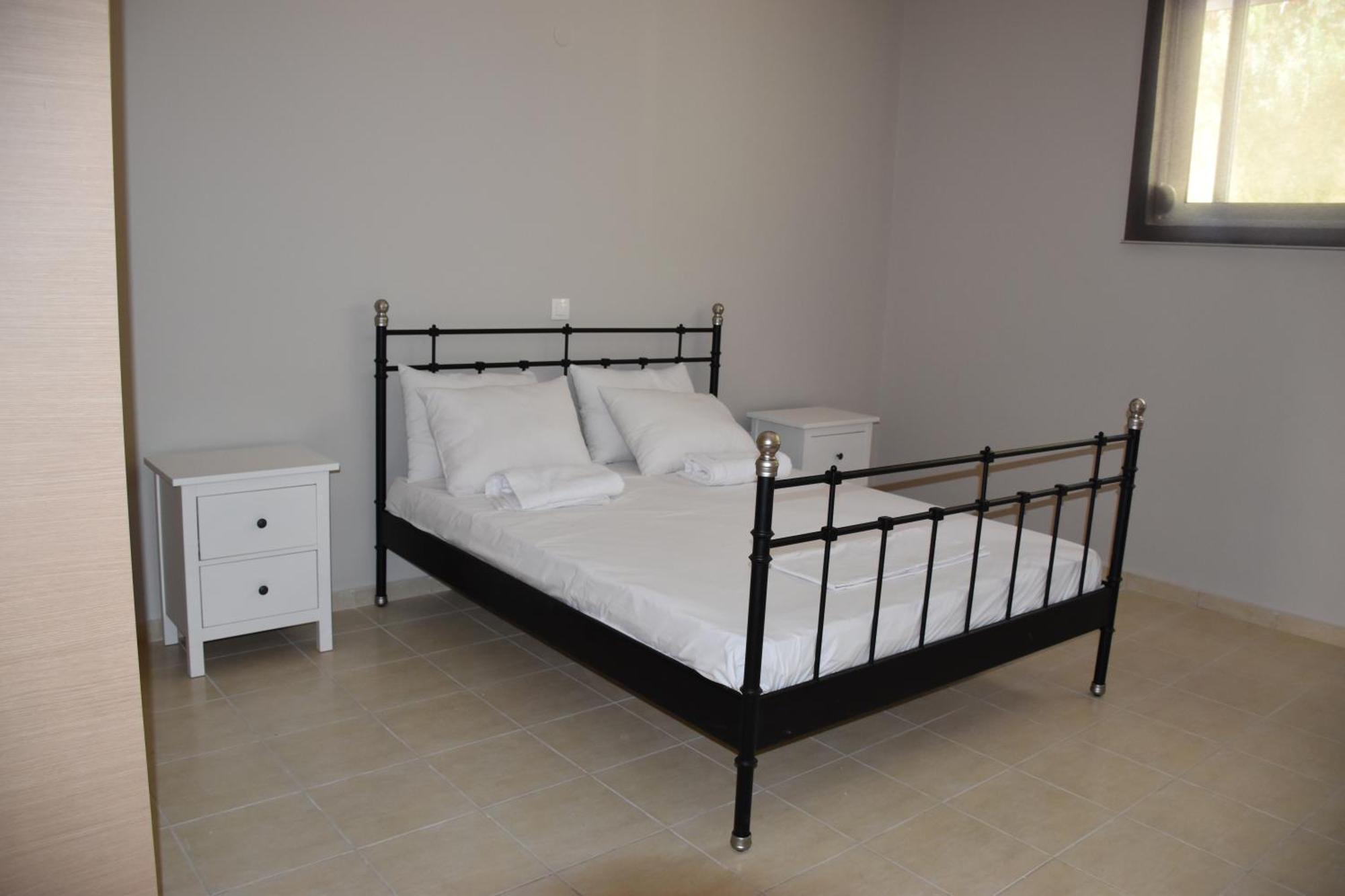 Aperanto House Paralia Loutsas Oda fotoğraf