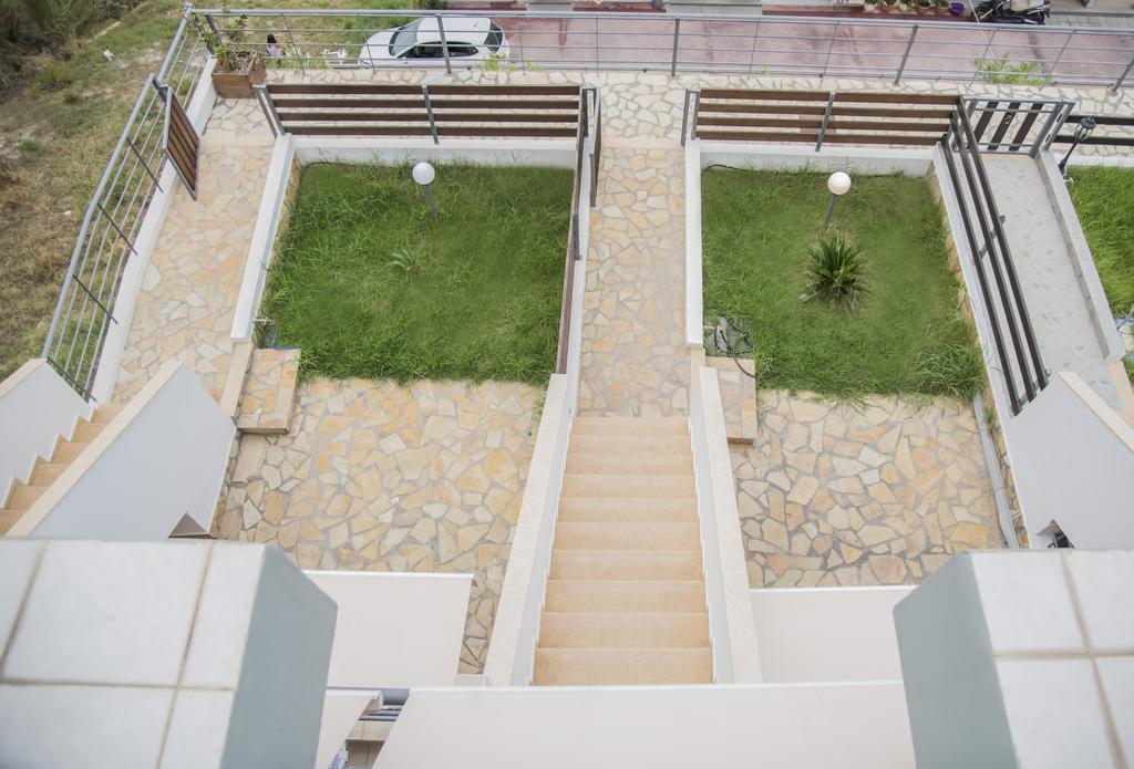 Aperanto House Paralia Loutsas Dış mekan fotoğraf