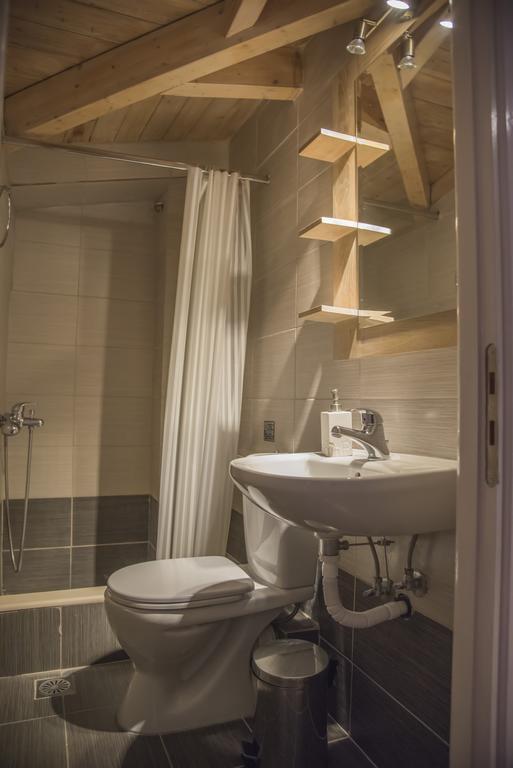 Aperanto House Paralia Loutsas Dış mekan fotoğraf