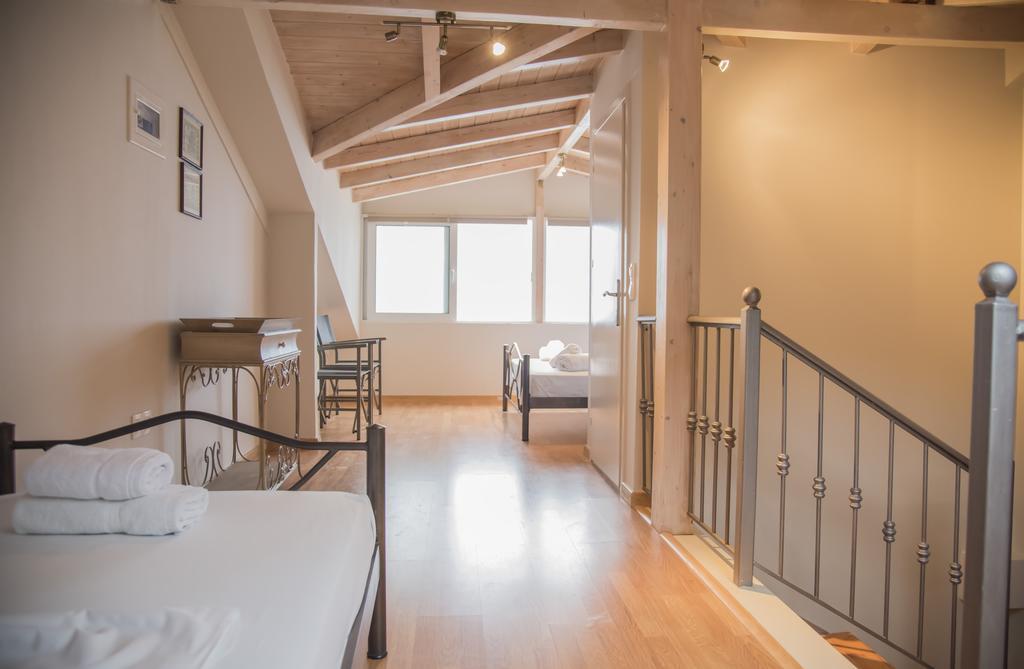 Aperanto House Paralia Loutsas Dış mekan fotoğraf